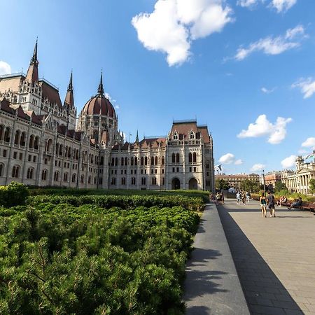 Riverside Luxury Budapest Exterior foto